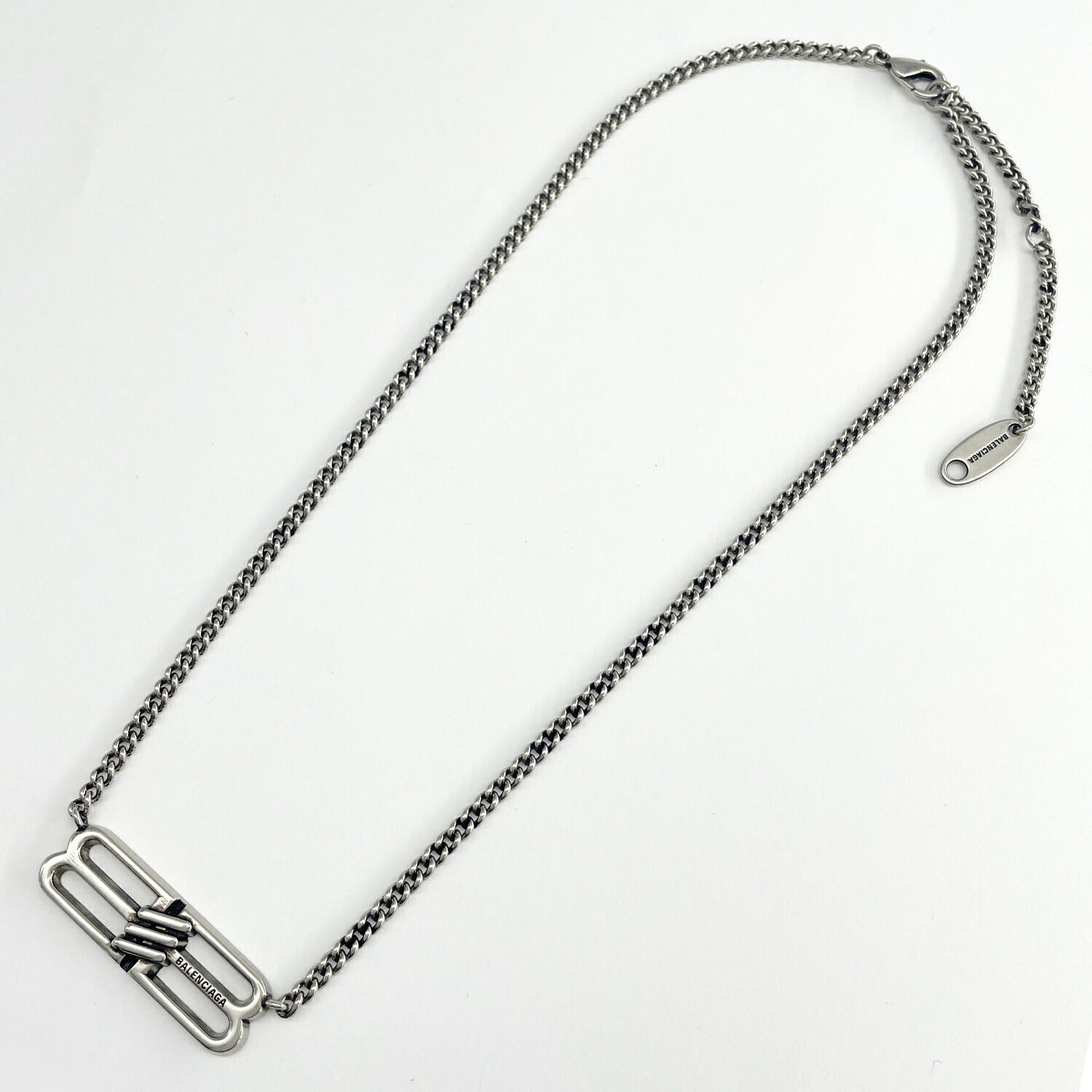 バレンシアガ BALENCIAGA 696223 TZ99I 0911 BBアイコン ネックレス ペンダント アンティークシルバー レディース メンズ ユニセックス アクセサリー ANBC00011L