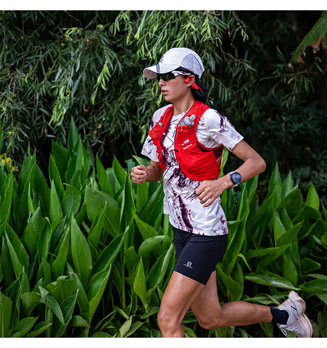 スント Suunto Sonic Coral Red 充電式クォーツ ヘッドホン ブランド メンズ レディース スントアクセサリー イヤホン チタン Bluetooth SUUNTO SS050948000 SS050948000
