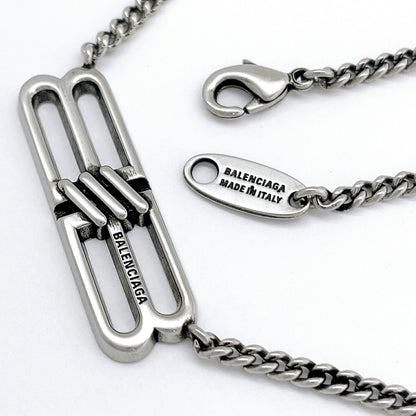 バレンシアガ BALENCIAGA 696223 TZ99I 0911 BBアイコン ネックレス ペンダント アンティークシルバー レディース メンズ ユニセックス アクセサリー ANBC00011L