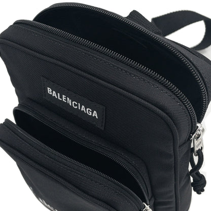 バレンシアガ BALENCIAGA 620260 2AA29 1090 エクスプローラー クロスボディ メッセンジャーバッグ ブラック メンズ ユニセックス BBBC00061M