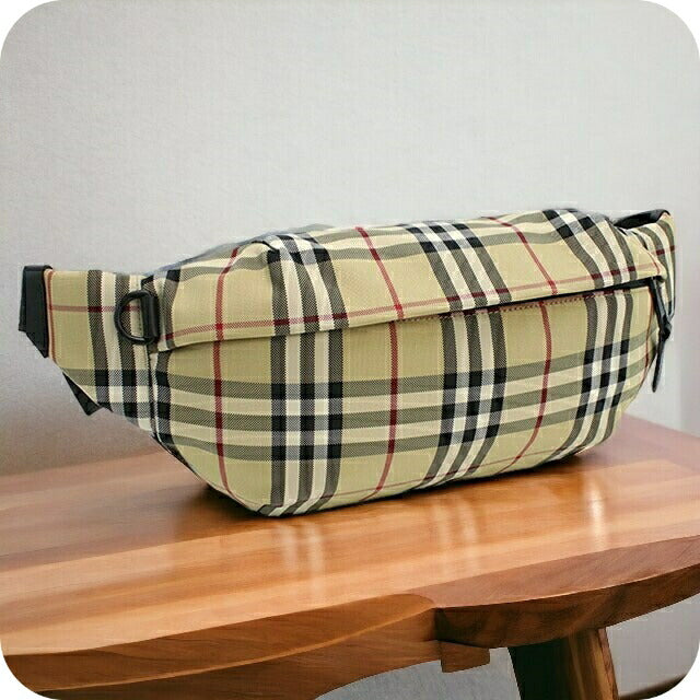 バーバリー ボディバッグ メンズ ブランド BURBERRY ナイロン ルーマニア 8084114 ベージュ系 マルチカラー バッグ BUR8084114011