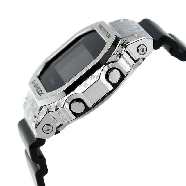 G-Shock Shock G-Shock GM-5600GC-1数字5600系列男士Watch Casio 卡西欧 数字黑色GM-5600GC-1DR