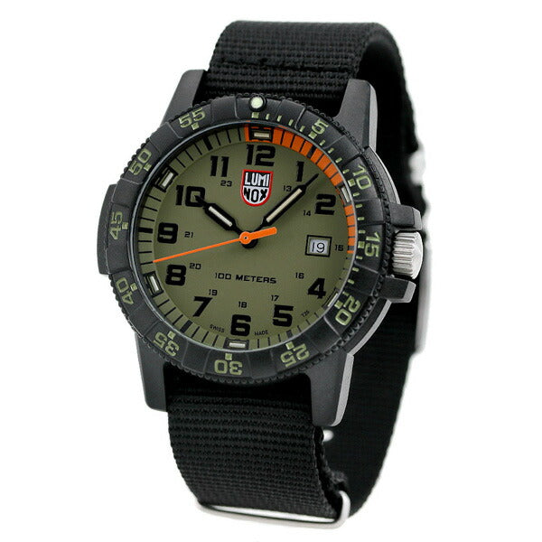 ルミノックス 0320シリーズ レザーバック シータートル ジャイアント 44mm 0337 LUMINOX メンズ 腕時計 カーキ ブラック l0337