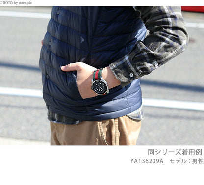 Gucci Dave Quartz观看男士Gucci YA136222模拟绿色瑞士